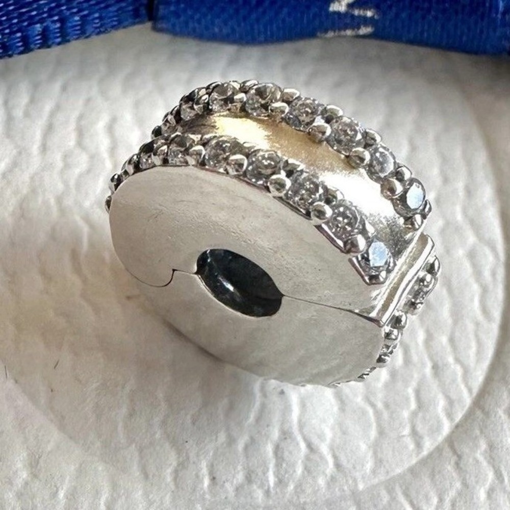 Pandora Sparkling Pave Lines Clip Charm Sterling Silver Clear CZ 791817CZ - Picture 2 of 5
